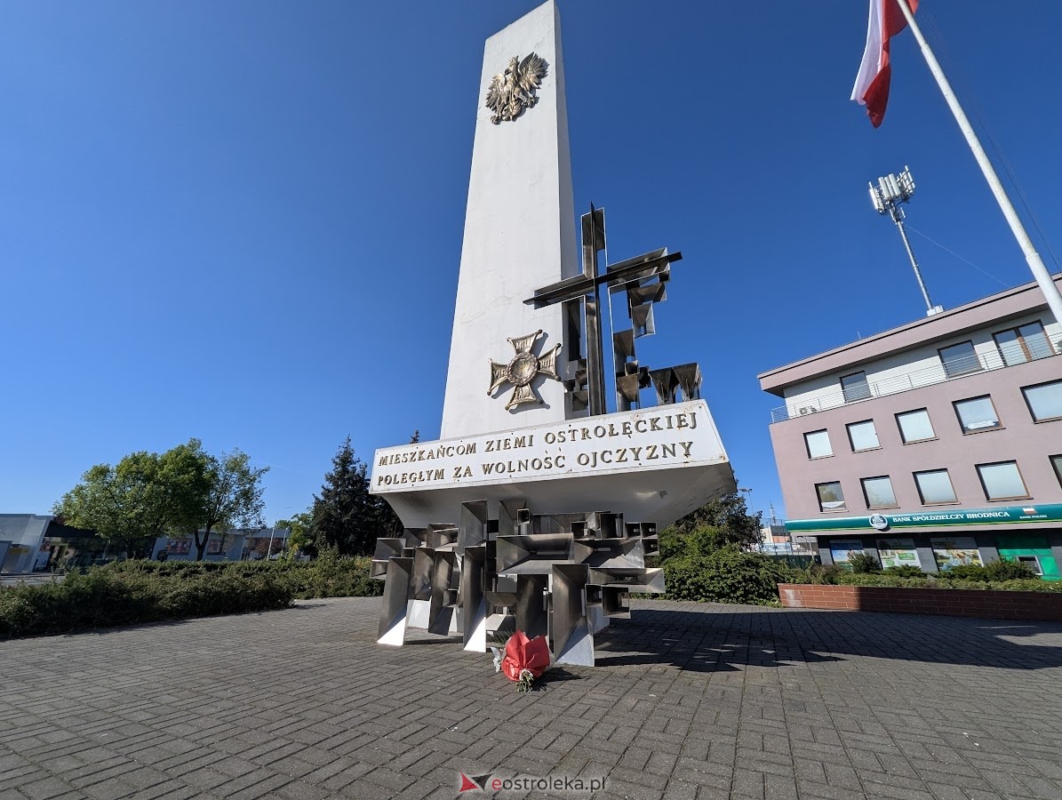 Święto Pracy z ostrołęcką lewicą [01.05.2025] - zdjęcie #2 - eOstroleka.pl