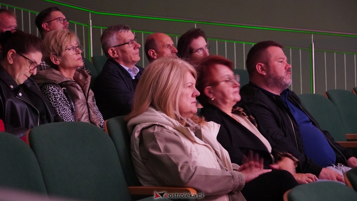 Koncert z okazji Święta Konstytucji 3 maja w Myszyńcu [30.04.2025] - zdjęcie #12 - eOstroleka.pl