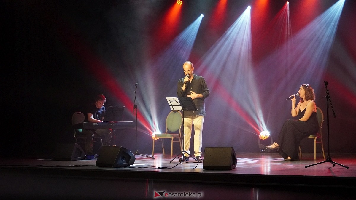 Koncert z okazji Święta Konstytucji 3 maja w Myszyńcu [30.04.2025] - zdjęcie #10 - eOstroleka.pl