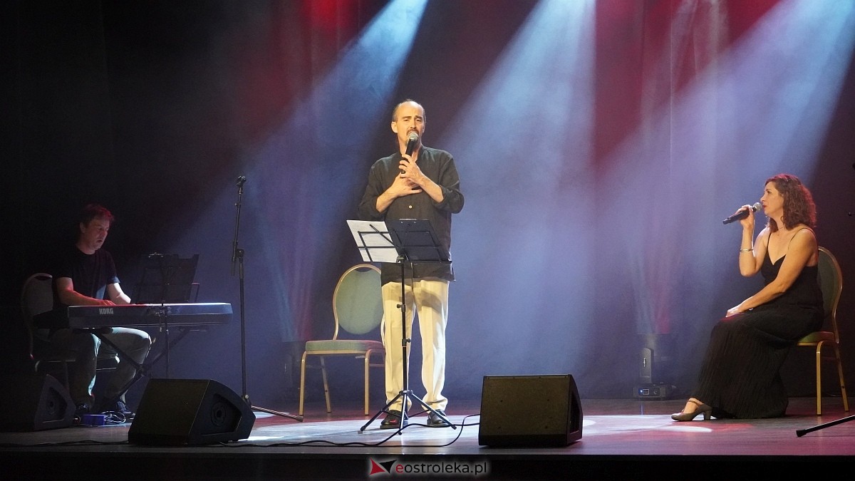 Koncert z okazji Święta Konstytucji 3 maja w Myszyńcu [30.04.2025] - zdjęcie #4 - eOstroleka.pl