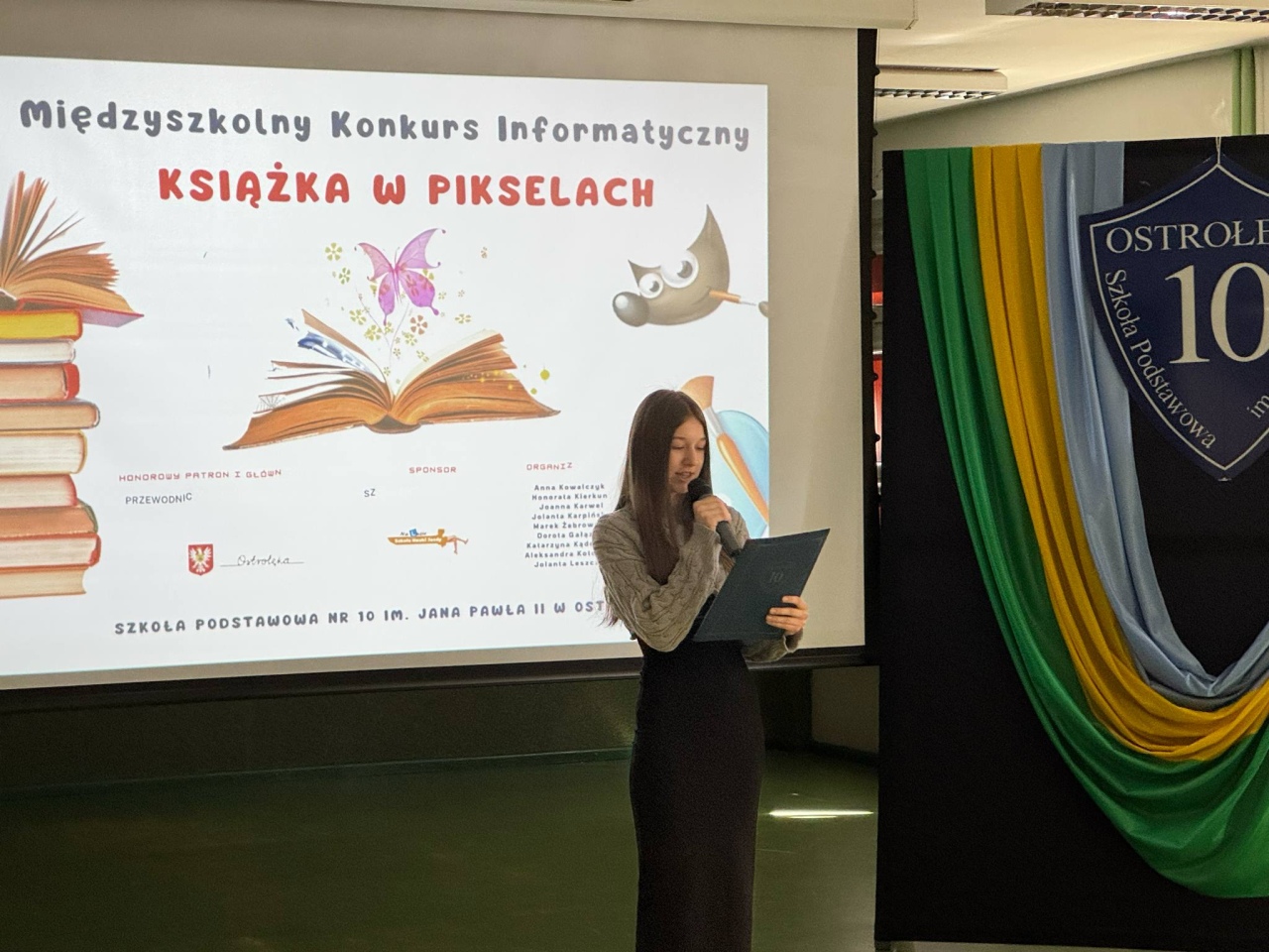 „Książka w pikselach” – finał międzyszkolnego konkursu informatycznego w SP 10 w Ostrołęce - zdjęcie #43 - eOstroleka.pl