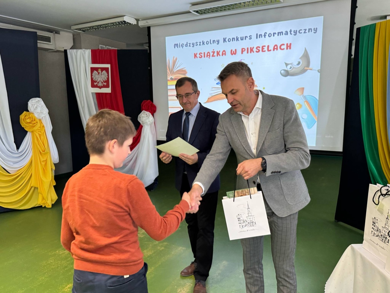 „Książka w pikselach” – finał międzyszkolnego konkursu informatycznego w SP 10 w Ostrołęce - zdjęcie #26 - eOstroleka.pl