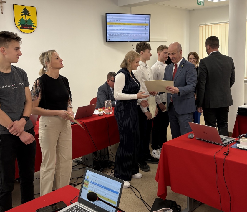 UKS Atleta na sesji rady gminy Lelis - zdjęcie #7 - eOstroleka.pl