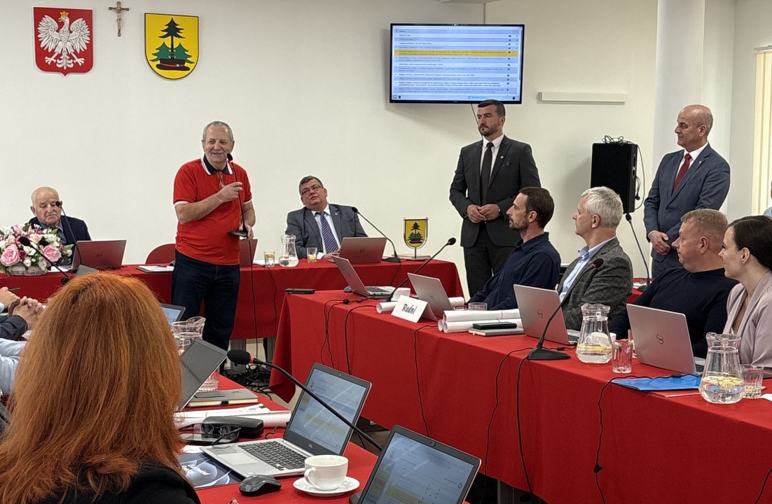 UKS Atleta na sesji rady gminy Lelis - zdjęcie #4 - eOstroleka.pl