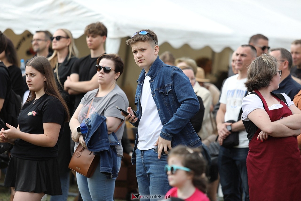 Majówka w szlacheckim stylu w Laskach Szlacheckich [3.05.2025] - zdjęcie #90 - eOstroleka.pl