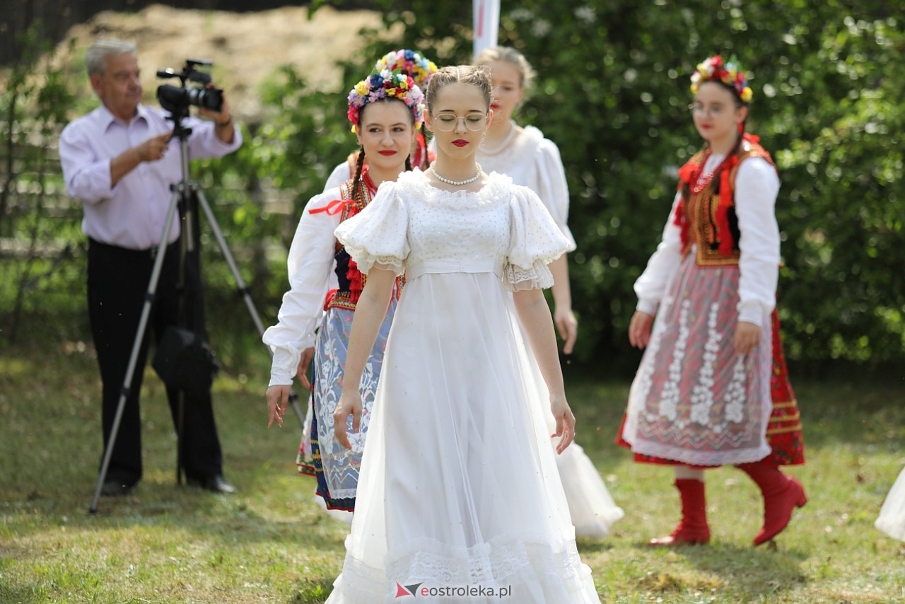 Majówka w szlacheckim stylu w Laskach Szlacheckich [3.05.2025] - zdjęcie #81 - eOstroleka.pl