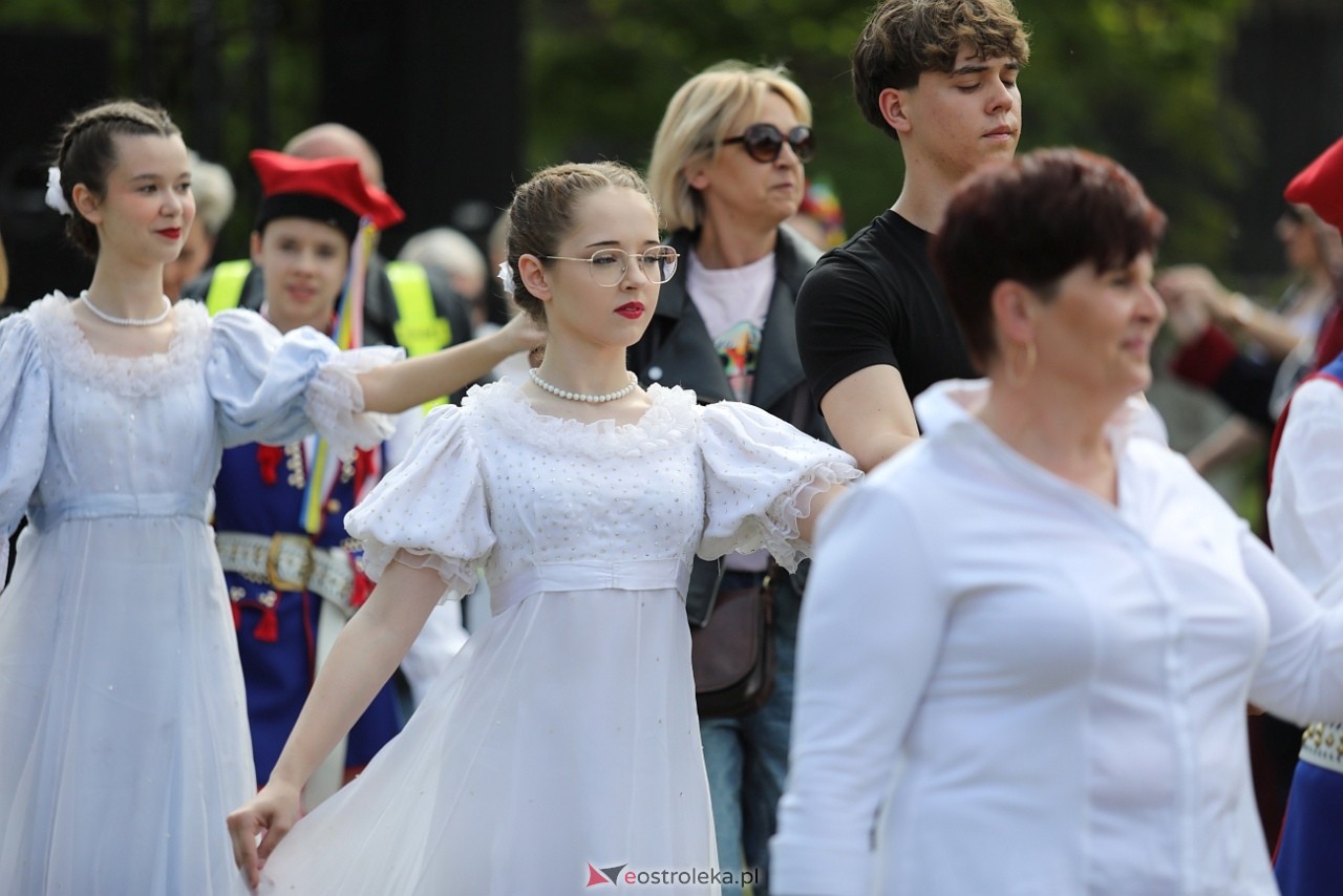 Majówka w szlacheckim stylu w Laskach Szlacheckich [3.05.2025] - zdjęcie #61 - eOstroleka.pl