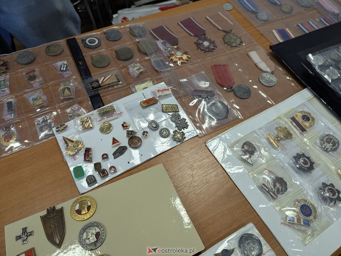 Giełda kolekcjonerska w Klubie Lokator [04.05.2025] - zdjęcie #32 - eOstroleka.pl