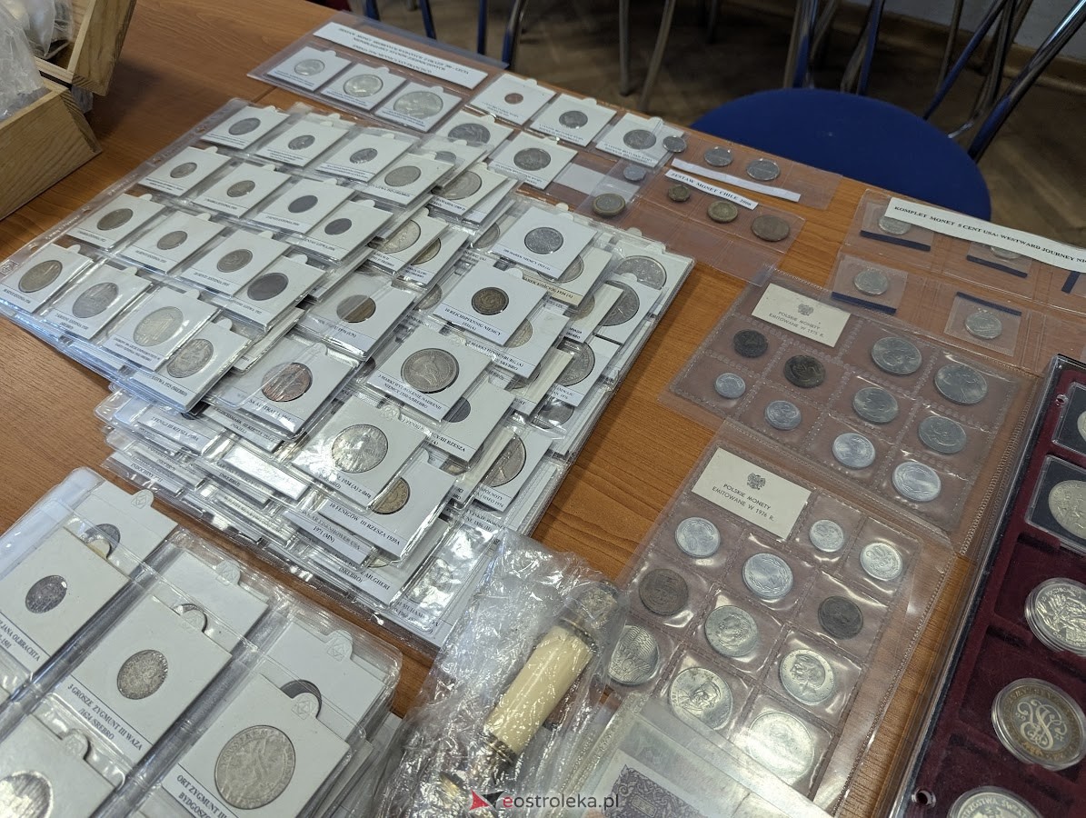 Giełda kolekcjonerska w Klubie Lokator [04.05.2025] - zdjęcie #29 - eOstroleka.pl