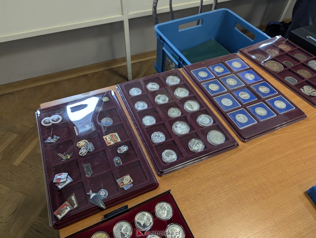 Giełda kolekcjonerska w Klubie Lokator [04.05.2025] - zdjęcie #7 - eOstroleka.pl