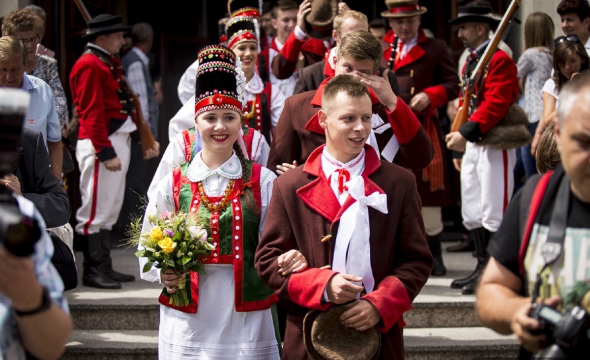 Wesele Kurpiowskie w Kadzidle - archiwalne zdjęcia par [04.05.2025] - zdjęcie #25 - eOstroleka.pl