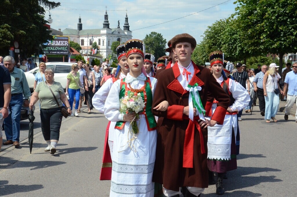 Wesele Kurpiowskie w Kadzidle - archiwalne zdjęcia par [04.05.2025] - zdjęcie #19 - eOstroleka.pl