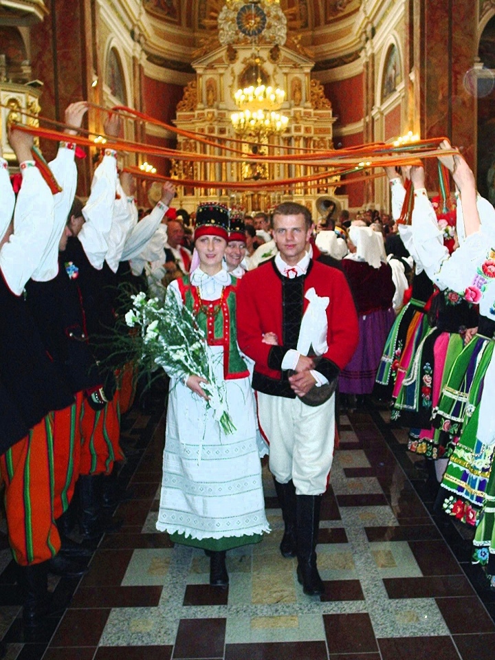 Wesele Kurpiowskie w Kadzidle - archiwalne zdjęcia par [04.05.2025] - zdjęcie #9 - eOstroleka.pl