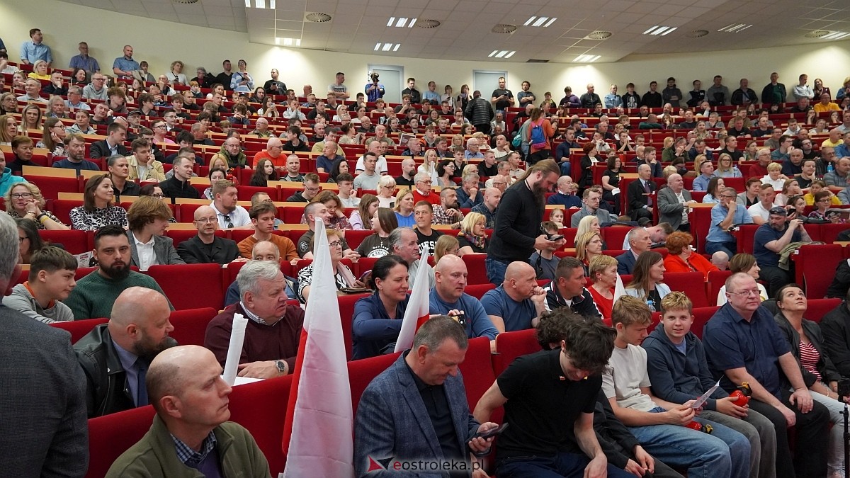 Grzegorz Braun w Ostrołęce [04.05.2025] - zdjęcie #112 - eOstroleka.pl