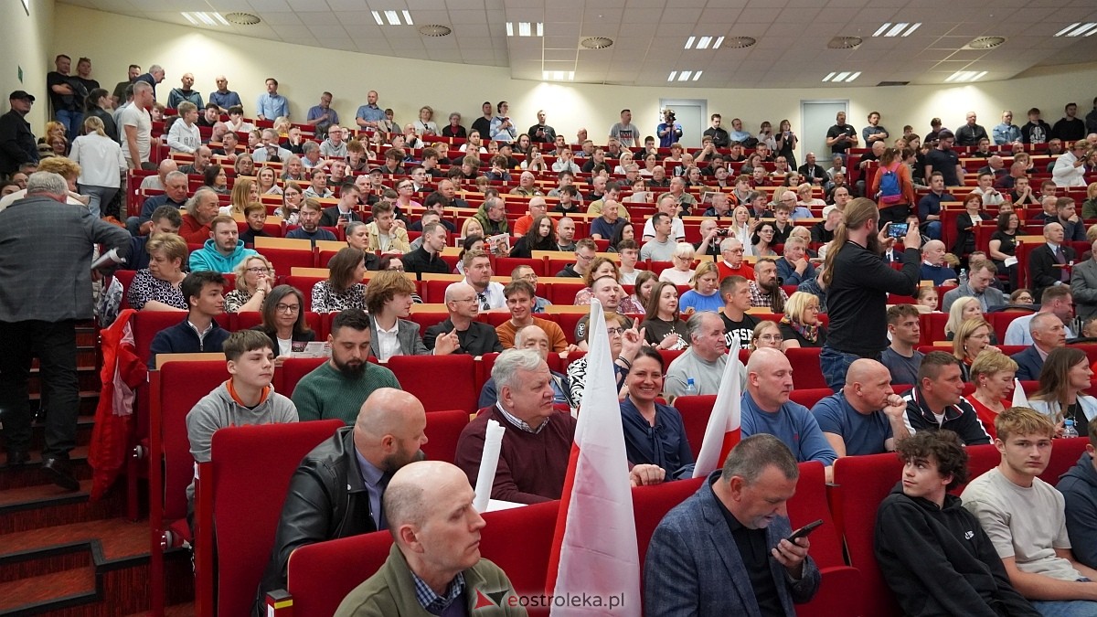 Grzegorz Braun w Ostrołęce [04.05.2025] - zdjęcie #105 - eOstroleka.pl