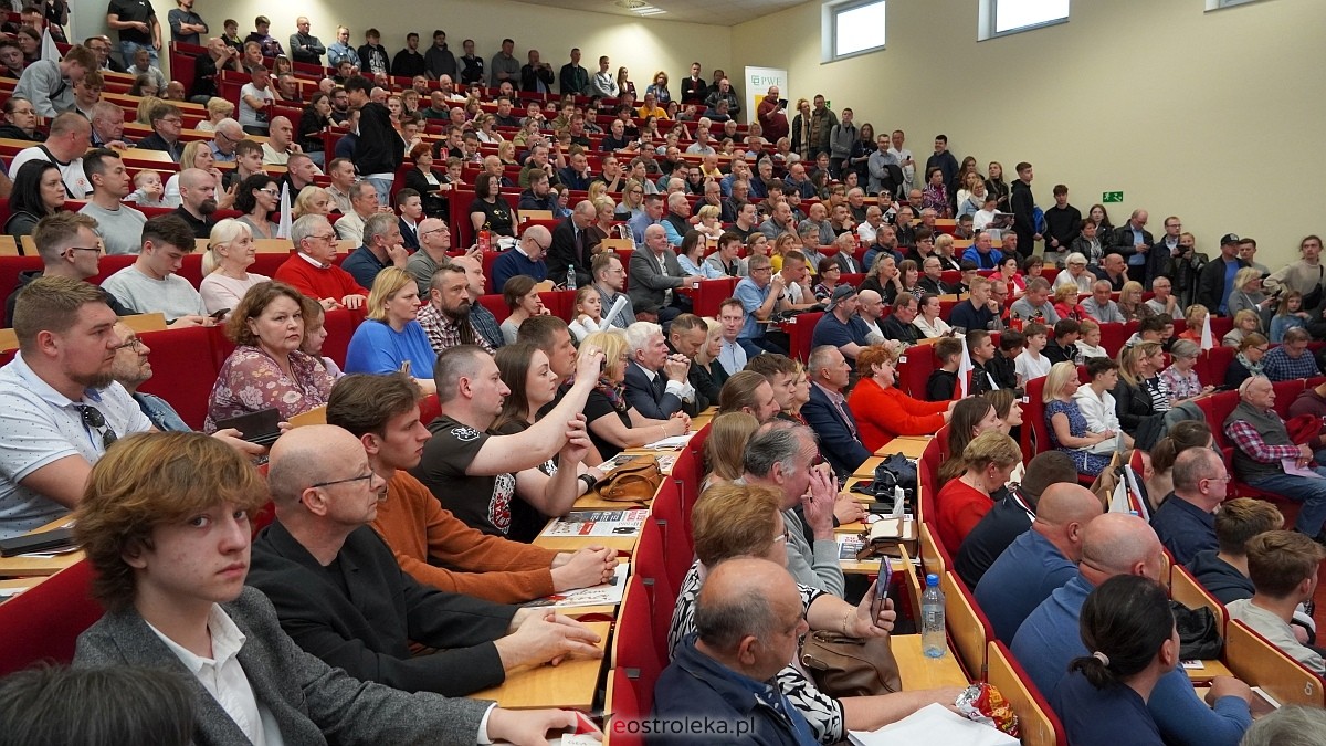 Grzegorz Braun w Ostrołęce [04.05.2025] - zdjęcie #87 - eOstroleka.pl