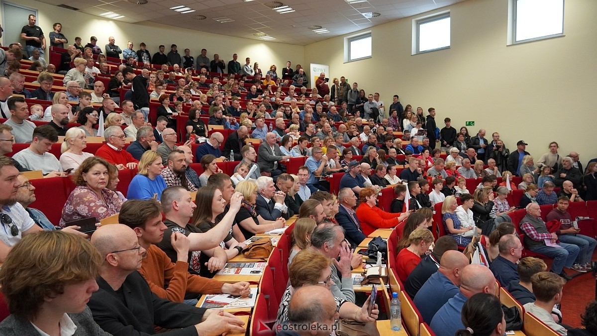 Grzegorz Braun w Ostrołęce [04.05.2025] - zdjęcie #86 - eOstroleka.pl