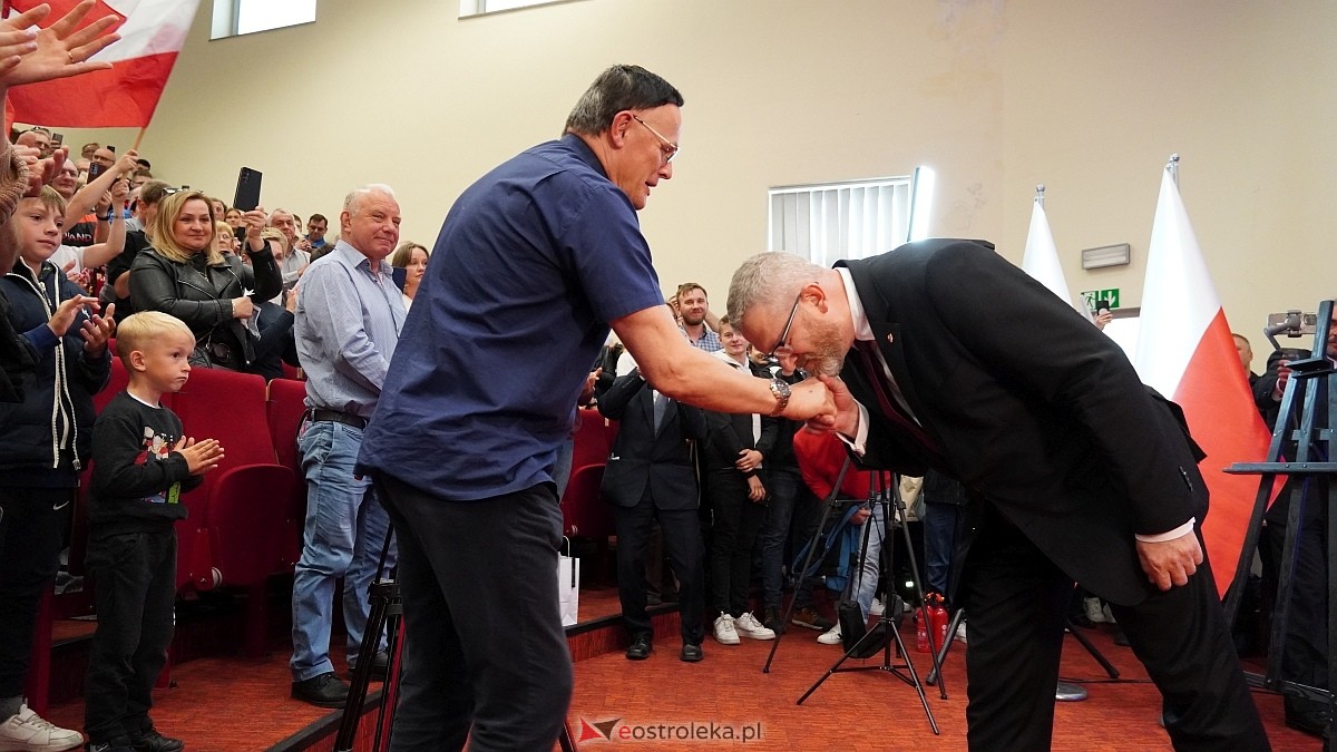 Grzegorz Braun w Ostrołęce [04.05.2025] - zdjęcie #73 - eOstroleka.pl