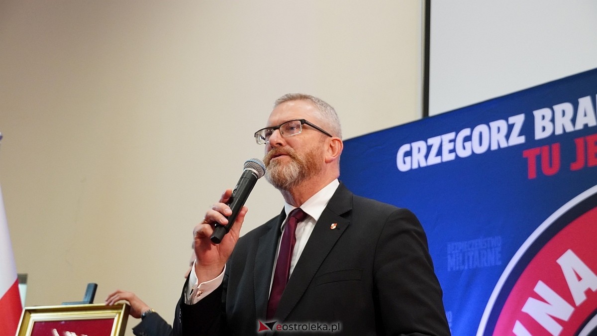 Grzegorz Braun w Ostrołęce [04.05.2025] - zdjęcie #72 - eOstroleka.pl