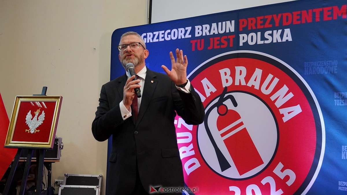 Grzegorz Braun w Ostrołęce [04.05.2025] - zdjęcie #59 - eOstroleka.pl