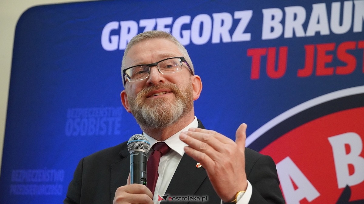 Grzegorz Braun w Ostrołęce [04.05.2025] - zdjęcie #48 - eOstroleka.pl