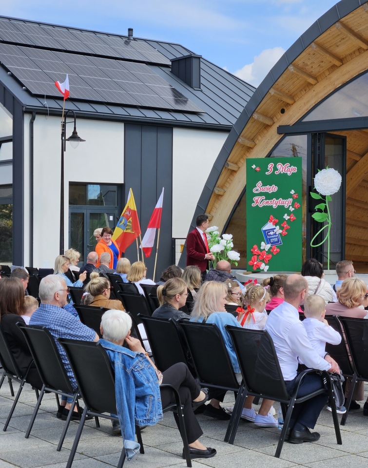 Swięto Konstytucji 3 Maja w Troszynie [03.05.2025] - zdjęcie #35 - eOstroleka.pl