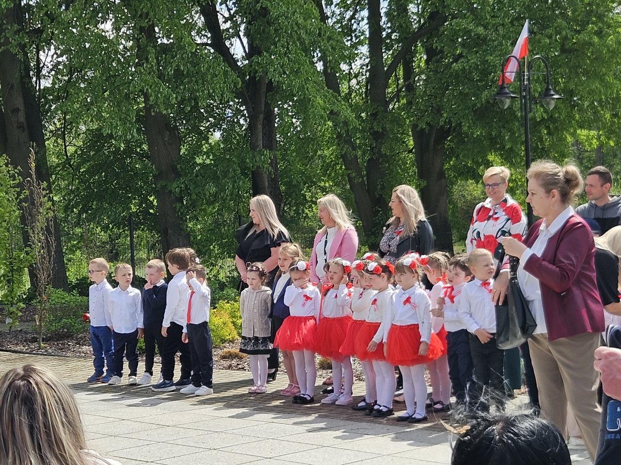 Swięto Konstytucji 3 Maja w Troszynie [03.05.2025] - zdjęcie #28 - eOstroleka.pl