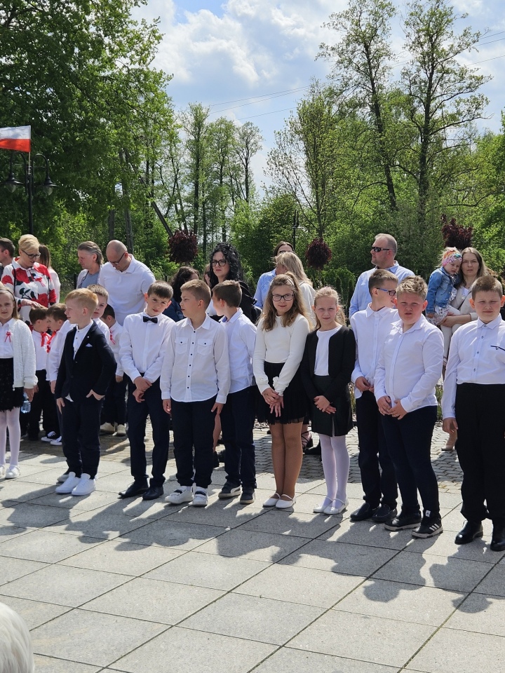 Swięto Konstytucji 3 Maja w Troszynie [03.05.2025] - zdjęcie #10 - eOstroleka.pl