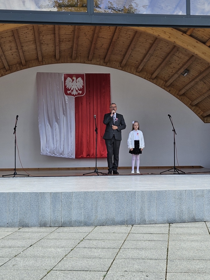 Swięto Konstytucji 3 Maja w Troszynie [03.05.2025] - zdjęcie #8 - eOstroleka.pl