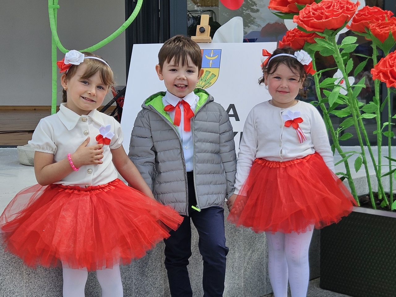 Swięto Konstytucji 3 Maja w Troszynie [03.05.2025] - zdjęcie #5 - eOstroleka.pl