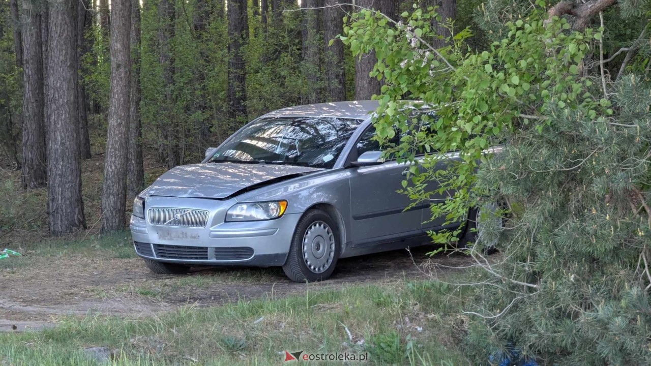 Wypadek w Damiętach [05.05.2025] - zdjęcie #10 - eOstroleka.pl