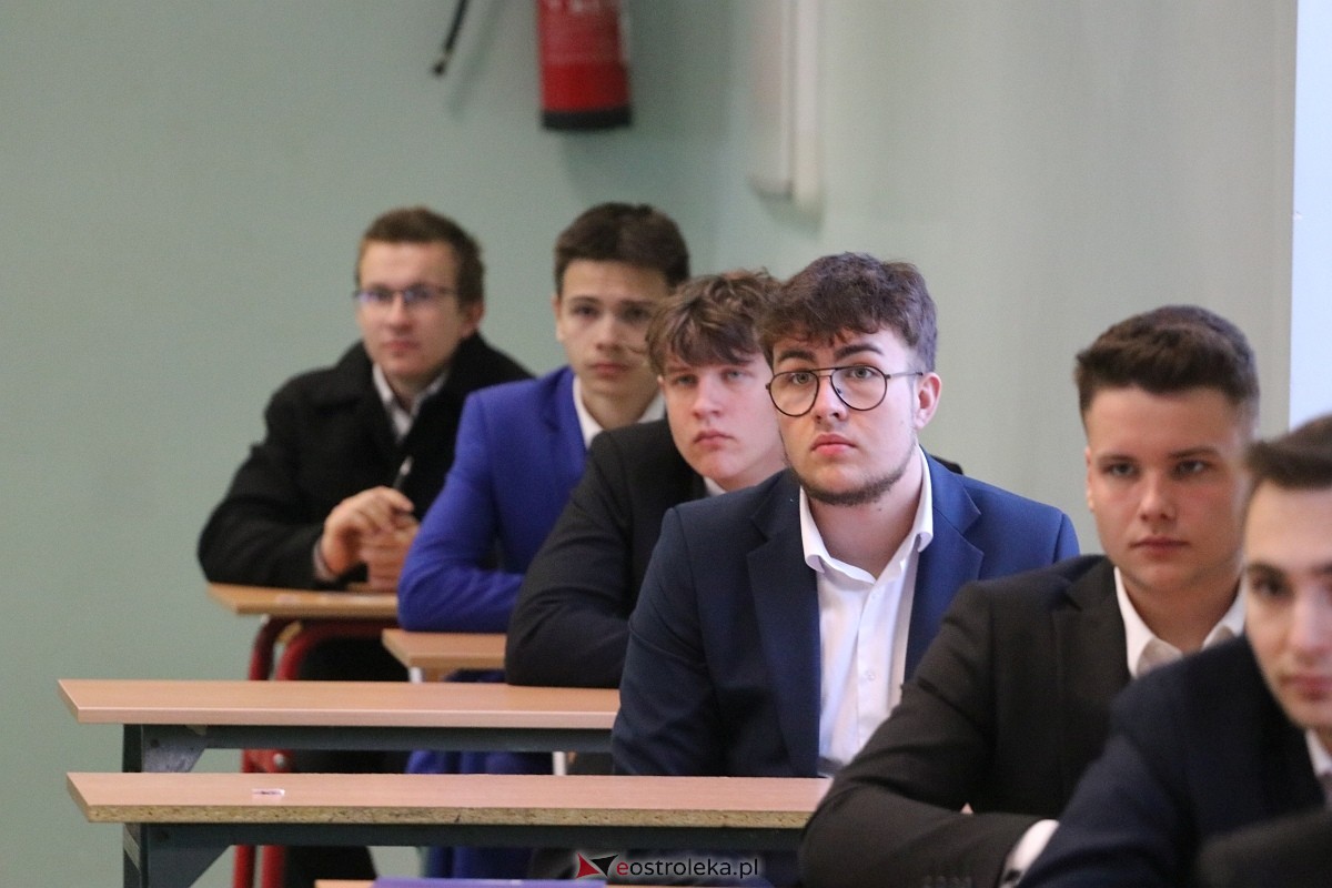 Matura 2025 z matematyki [06.05.2025] - zdjęcie #32 - eOstroleka.pl