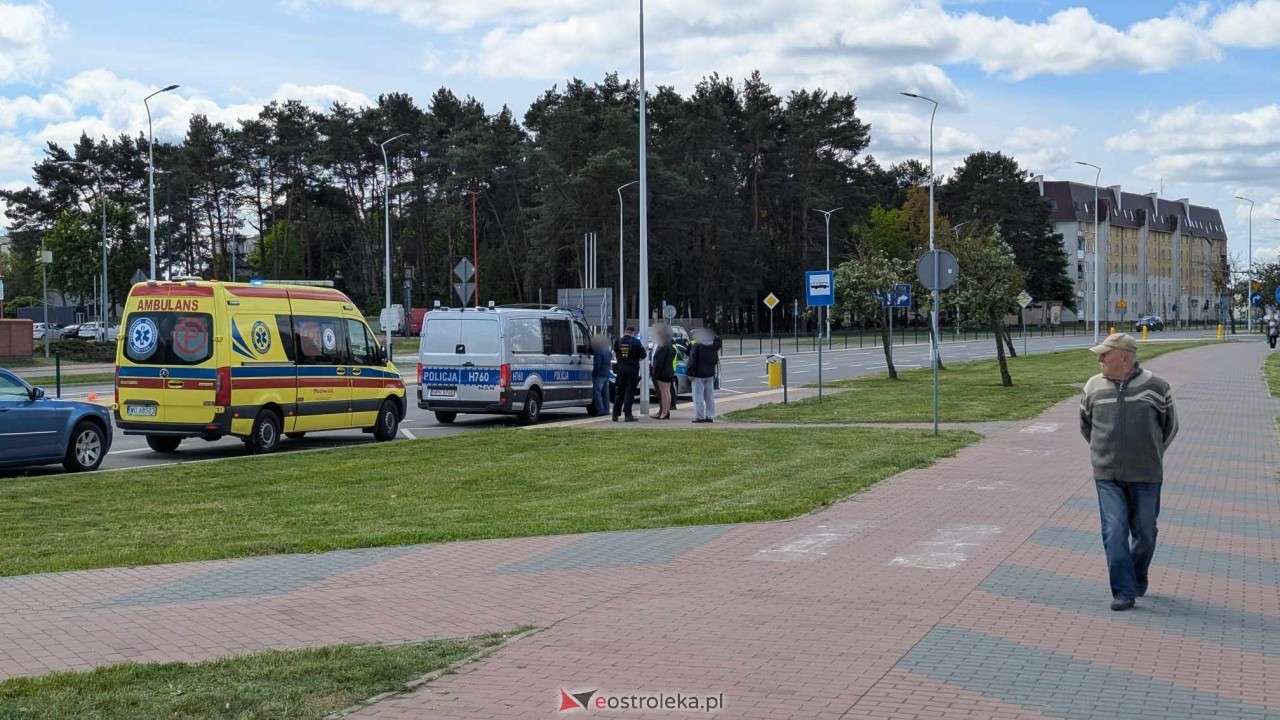 Wypadek na ulicy Brata Zenona Żebrowskiego w Ostrołęce [07.05.2025] - zdjęcie #11 - eOstroleka.pl