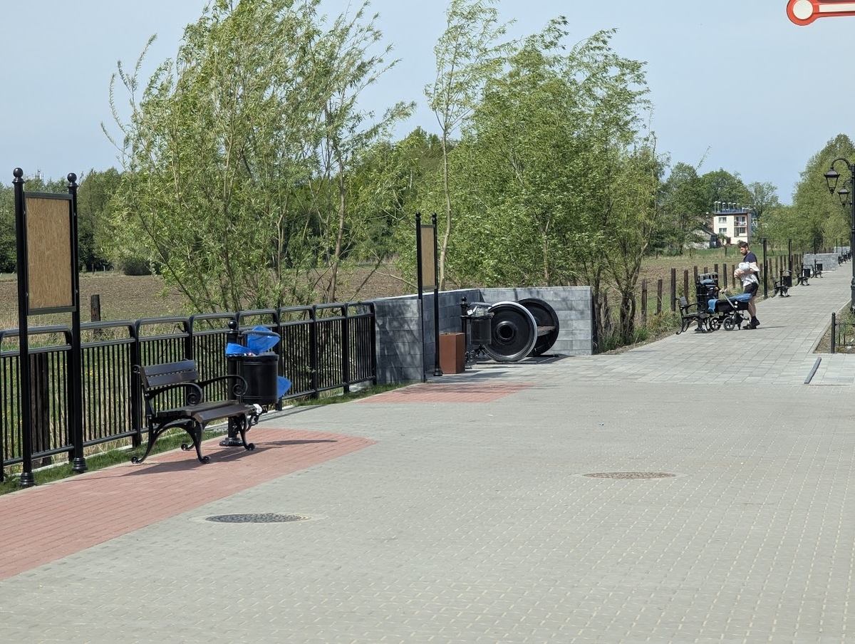 Czarna dróżka - finisz prac [07.05.2025] - zdjęcie #16 - eOstroleka.pl