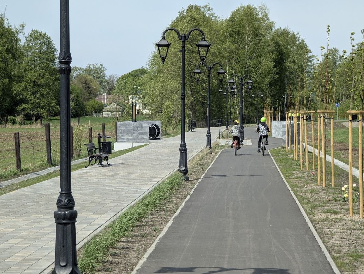 Czarna dróżka - finisz prac [07.05.2025] - zdjęcie #8 - eOstroleka.pl