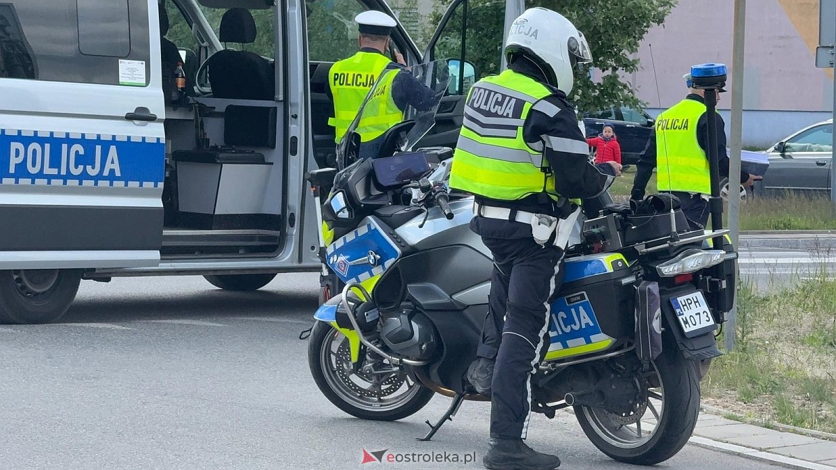 Wypadek na ulicu Sikorskiego w Ostołęce [08.05.2025] - zdjęcie #1 - eOstroleka.pl