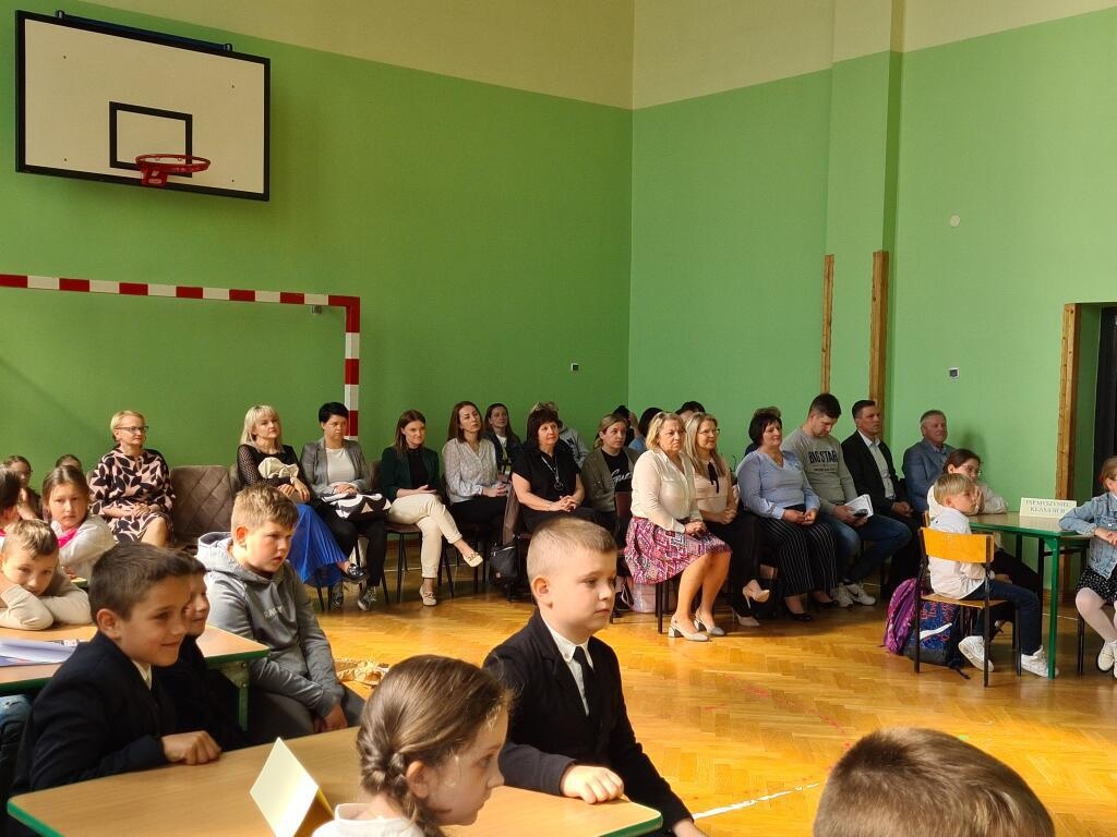 20. edycja konkursu Bajkowy Omnibus w SP w Wykrocie [09.05.2025] - zdjęcie #9 - eOstroleka.pl