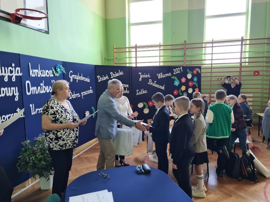 20. edycja konkursu Bajkowy Omnibus w SP w Wykrocie [09.05.2025] - zdjęcie #6 - eOstroleka.pl