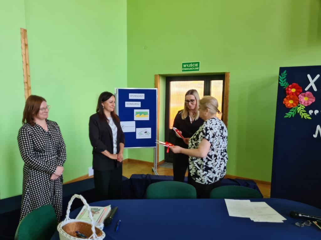 20. edycja konkursu Bajkowy Omnibus w SP w Wykrocie [09.05.2025] - zdjęcie #2 - eOstroleka.pl