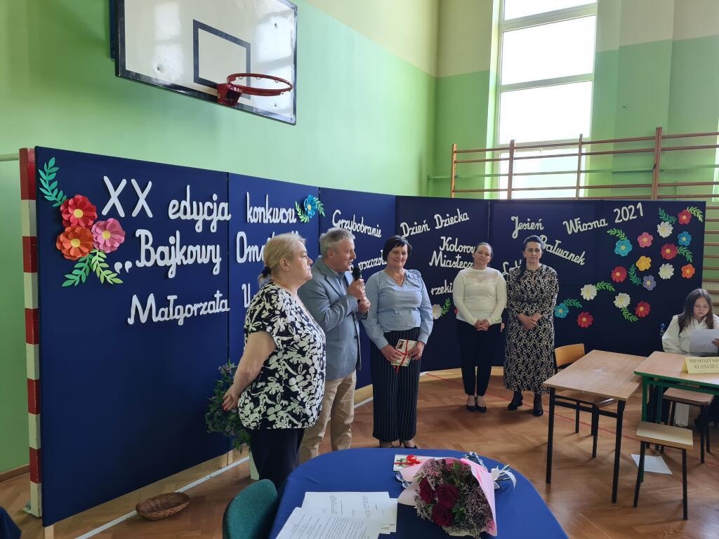 20. edycja konkursu Bajkowy Omnibus w SP w Wykrocie [09.05.2025] - zdjęcie #1 - eOstroleka.pl