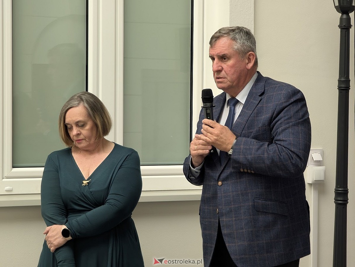 Wernisaż wystawy „Jaćwieskie eldorado” w Muzeum Kultury Kurpiowskiej [09.05.2025] - zdjęcie #17 - eOstroleka.pl