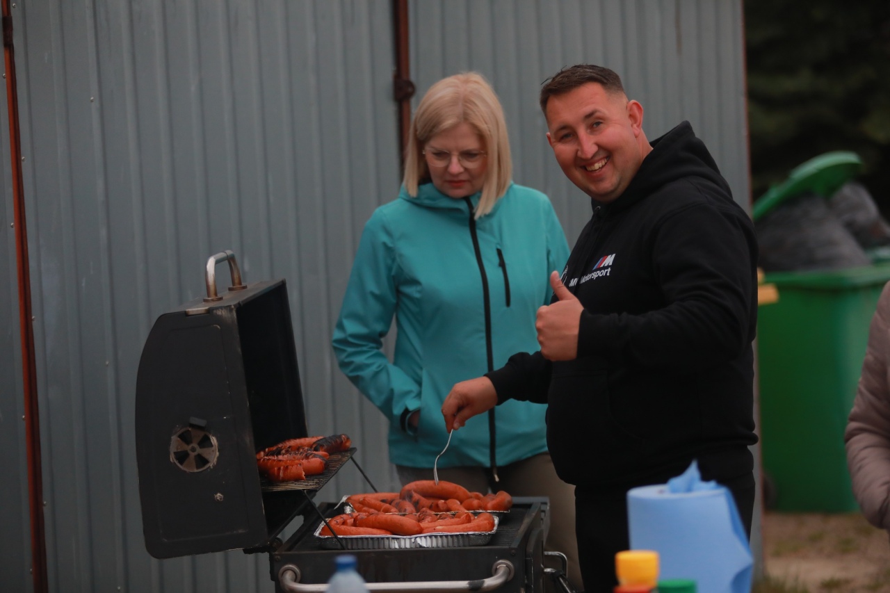 Mecz na stulecie Szkoły Podstawowej w Drwęczy [09.05.2025]] - zdjęcie #5 - eOstroleka.pl