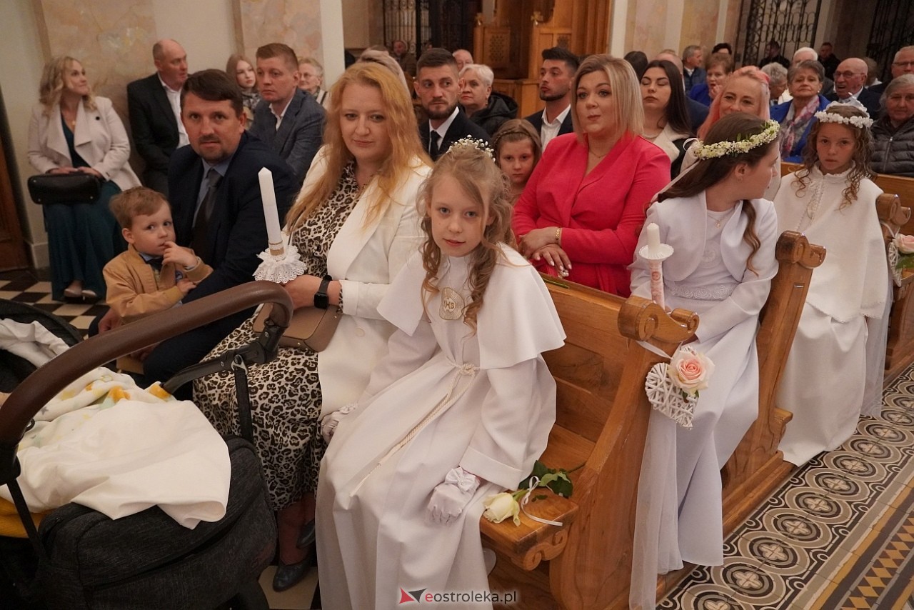 I Komunia Święta w ostrołęckie farze [10.05.2025] - zdjęcie #24 - eOstroleka.pl