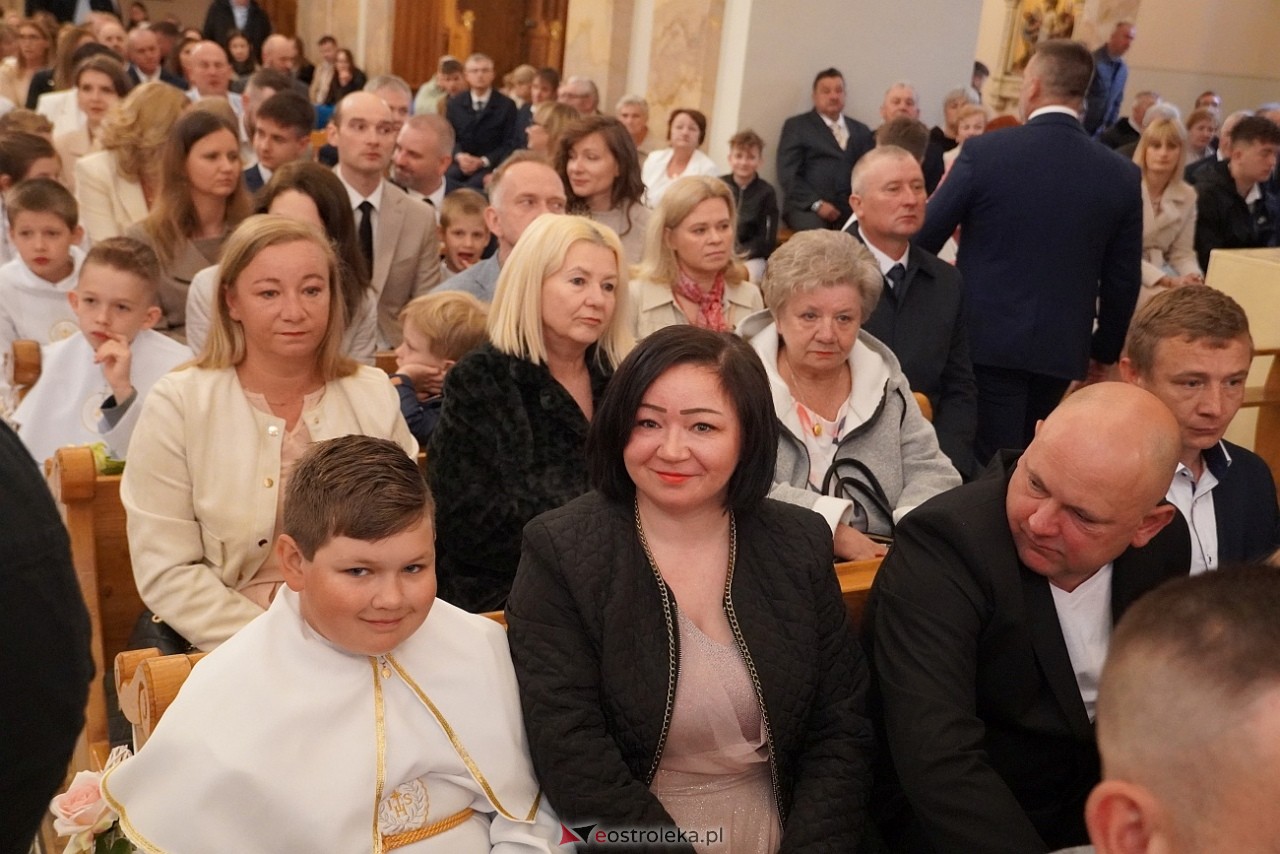 I Komunia Święta w ostrołęckie farze [10.05.2025] - zdjęcie #16 - eOstroleka.pl