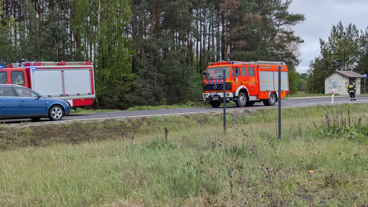 Wypadek w miejscowości Zabiele Piliki [10.05.2025] - zdjęcie #1 - eOstroleka.pl