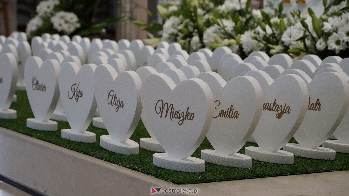 I Komunia Święta w parafii pw. Św. Franciszka z Asyżu [10.05.2025] - zdjęcie #65 - eOstroleka.pl