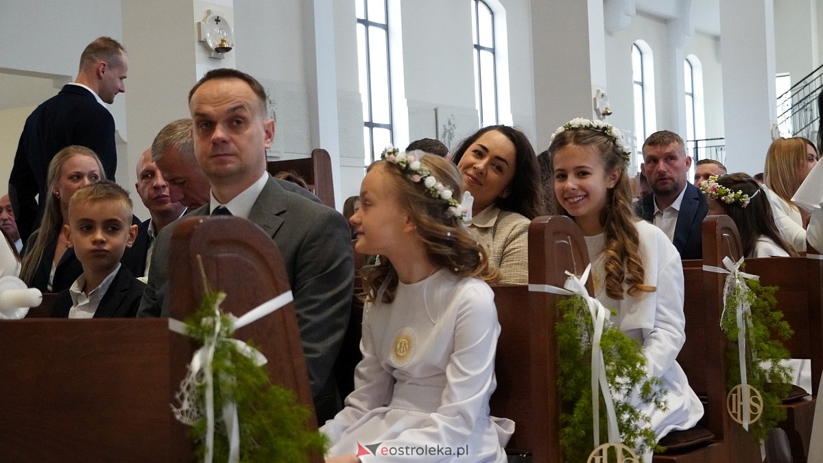 I Komunia Święta w parafii pw. Św. Franciszka z Asyżu [10.05.2025] - zdjęcie #60 - eOstroleka.pl