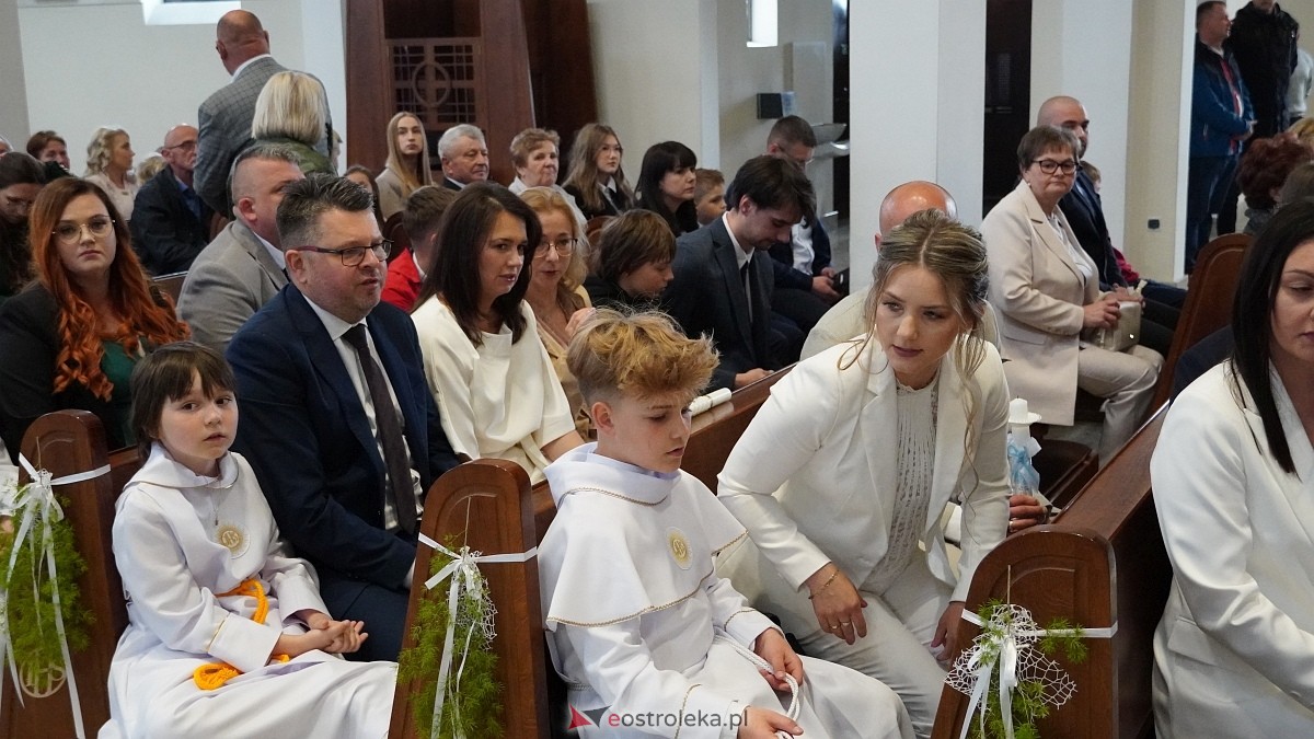 I Komunia Święta w parafii pw. Św. Franciszka z Asyżu [10.05.2025] - zdjęcie #46 - eOstroleka.pl
