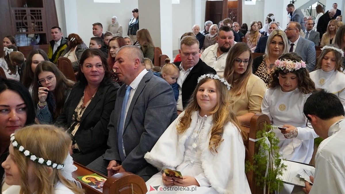 I Komunia Święta w parafii pw. Św. Franciszka z Asyżu [10.05.2025] - zdjęcie #43 - eOstroleka.pl