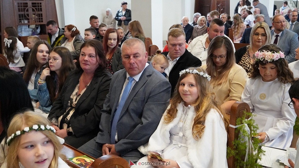 I Komunia Święta w parafii pw. Św. Franciszka z Asyżu [10.05.2025] - zdjęcie #42 - eOstroleka.pl